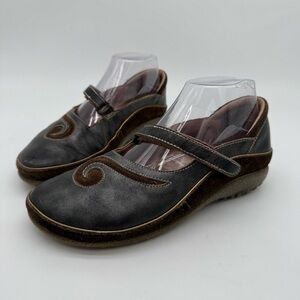 NAOT Matai Swirl Mary Jane Flat Black Leather Brown Suede Size 38/7-7.5